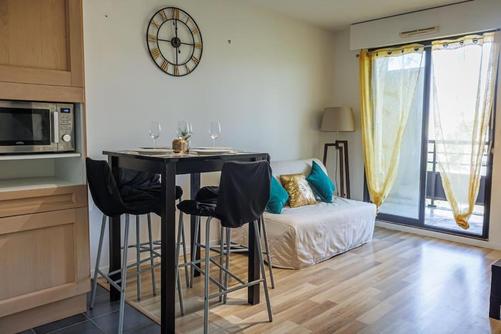 Apartment T2 Prado-david, Parc Borely, Parking Privee